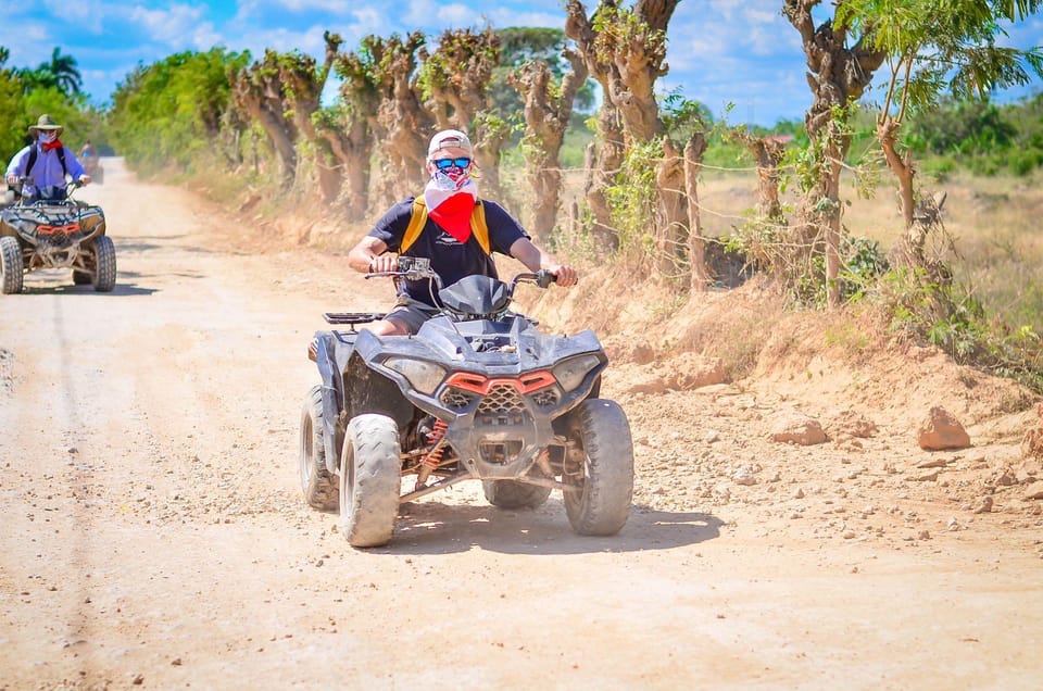 Punta Cana: Horseback Riding On The Beach With Pickup - Bild 3