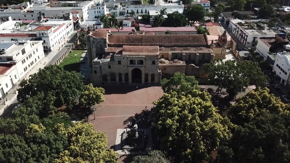 Punta Cana: Santo Domingo Day Trip with Tickets and Lunch - immagine 8