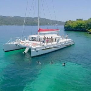 Samaná: Tour in catamarano con snorkeling e pranzo