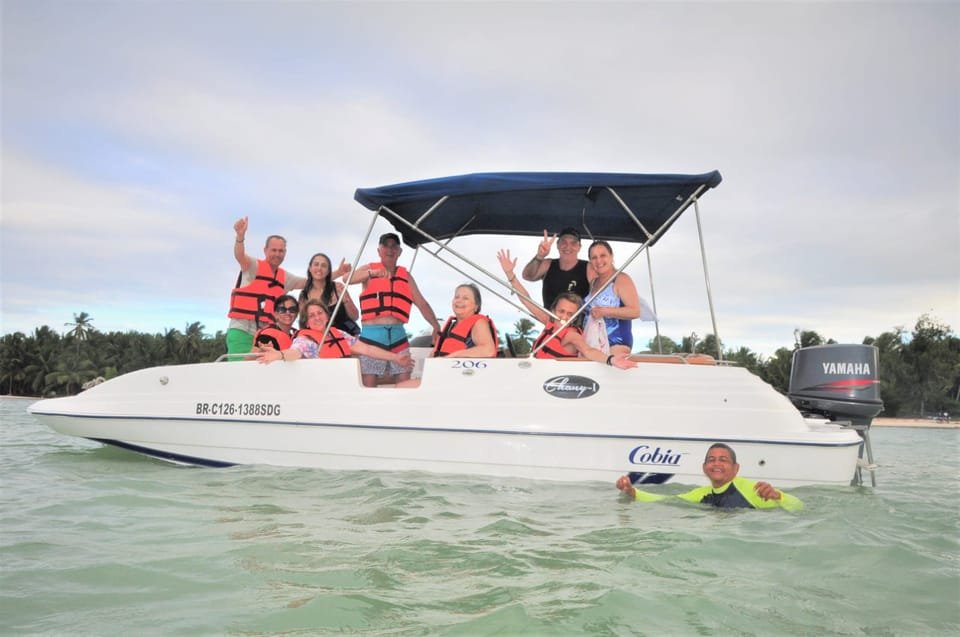 Punta Cana: Catalina Island Cruise with Lunch and Open Bar - Image 4