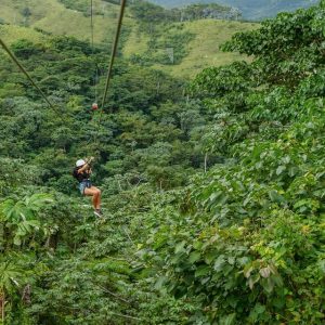 Punta Cana: Avventura in zipline, seggiovia, buggy e a cavallo