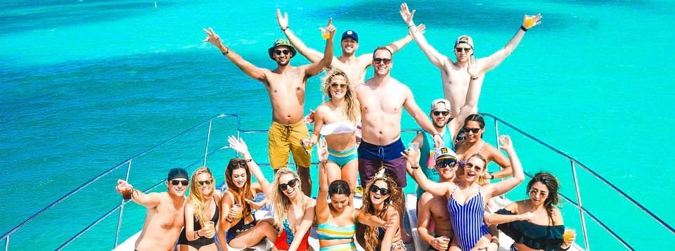 Punta Cana: Catamaran Boat Party with Unlimited Drinks - Image 2