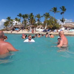Punta Cana: Catalina Island Private Day Trip with Snorkeling