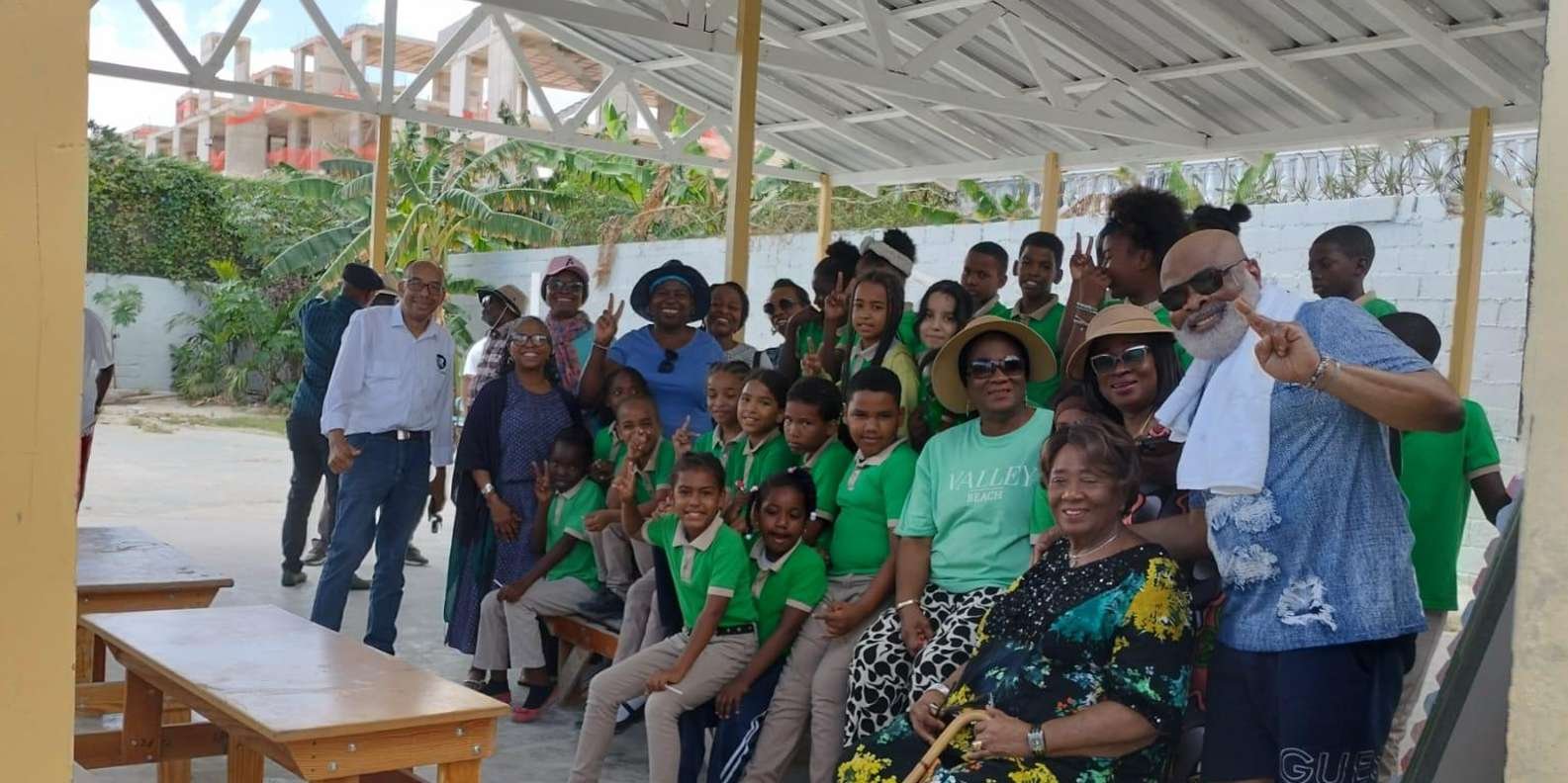 Punta cana: 3 hour panoramic with artisan market small group - Image 6