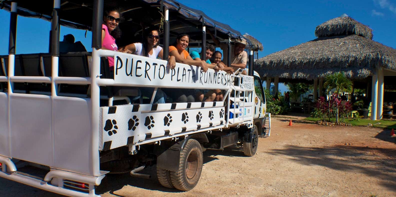 Puerto Plata: Monkeyland and Zip-Line Adventure - Image 8
